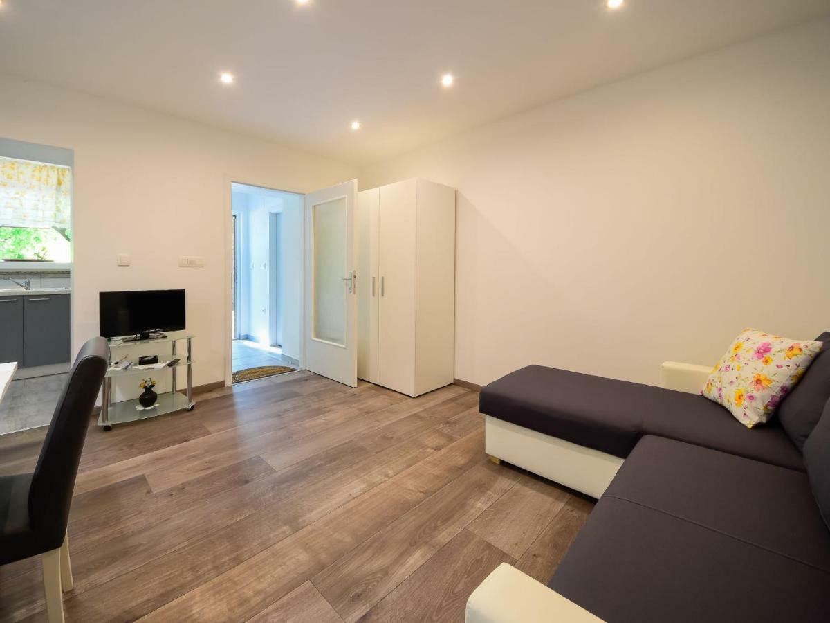 Apartment Sandra By Interhome Matulji Exterior photo