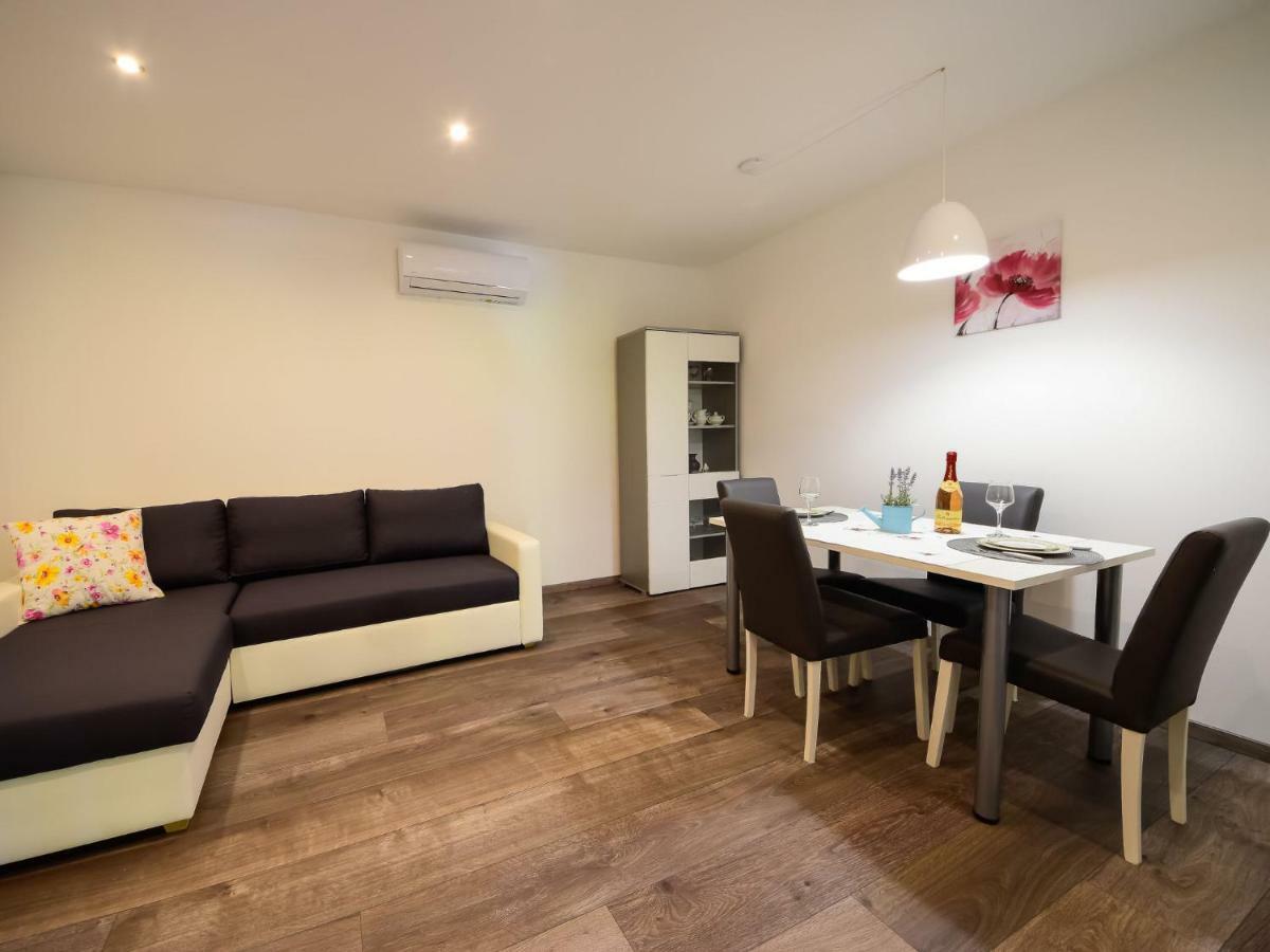 Apartment Sandra By Interhome Matulji Exterior photo